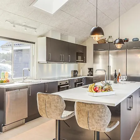 Дом отдыха Gorgeous In With Sauna